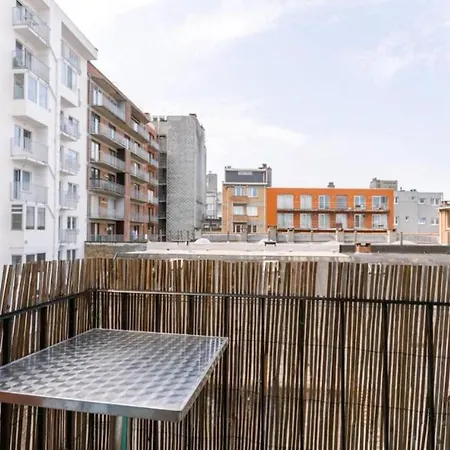 Hugo By The Harbor, Light-filled And Centrally Located - Free Parking * Ostend