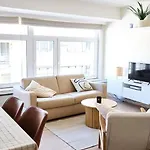 Lejlighed Hugo By The Harbor, Light-filled And Centrally Located - Free Parking Oostende