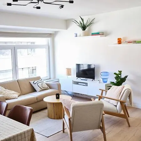 Apartamento Hugo By The Harbor, Light-filled And Centrally Located - Free Parking Ostende