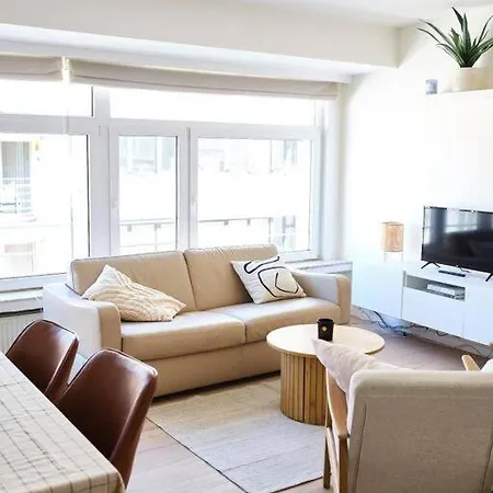아파트 Hugo By The Harbor, Light-filled And Centrally Located - Free Parking 오스텐드