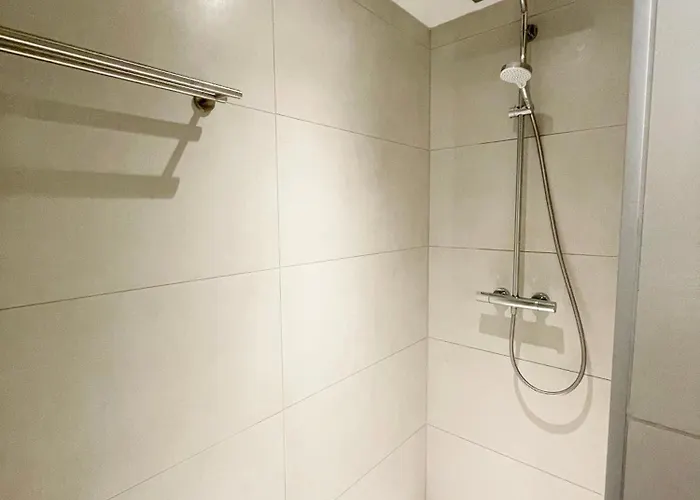 公寓 Hugo By The Harbor, Light-filled And Centrally Located - Free Parking *