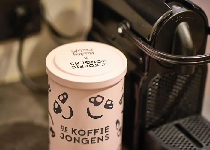 Hugo By The Harbor, Light-filled And Centrally Located - Free Parking