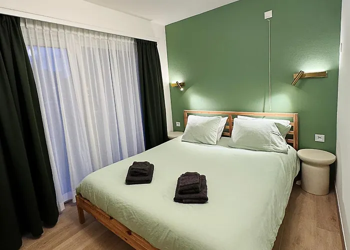 Hugo By The Harbor, Light-filled And Centrally Located - Free Parking Oostende